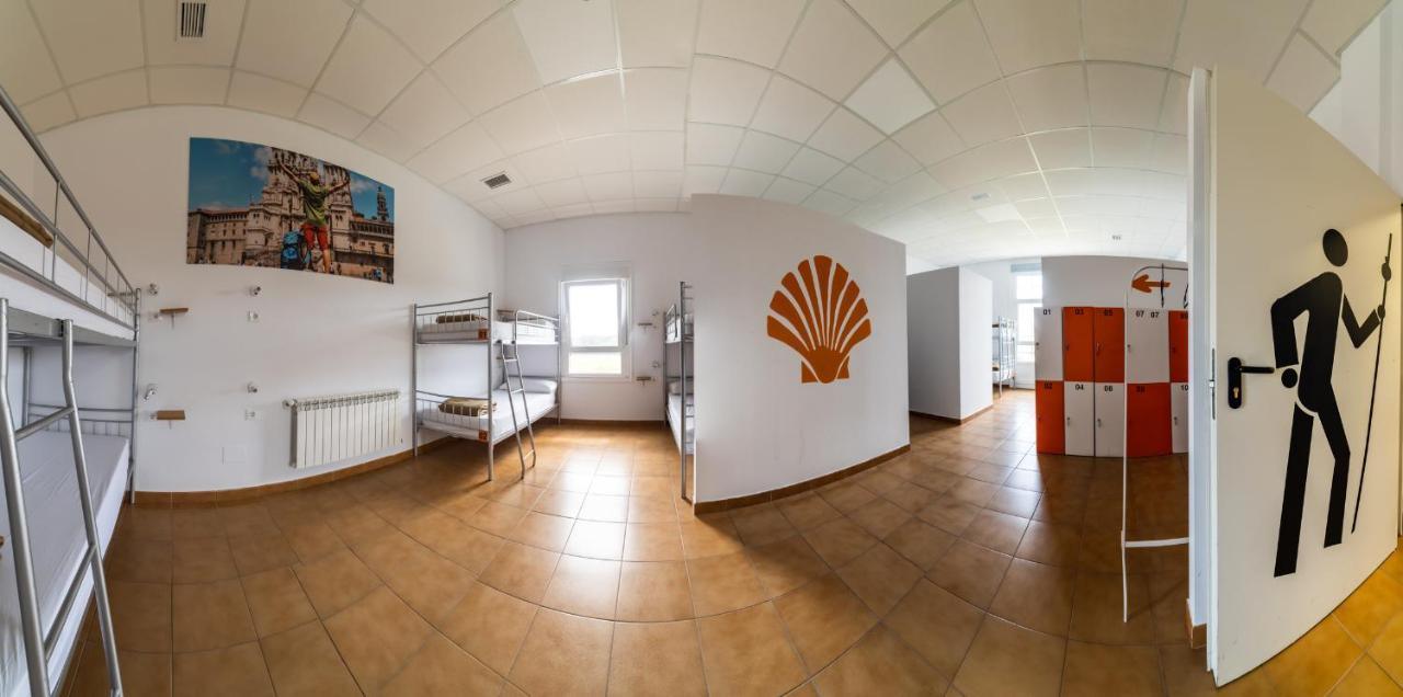 Albergue Espiritu Xacobeo O Pedrouzo Exterior photo
