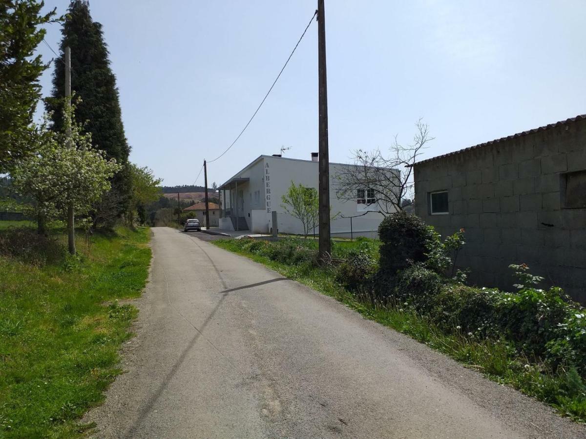 Albergue Espiritu Xacobeo O Pedrouzo Exterior photo